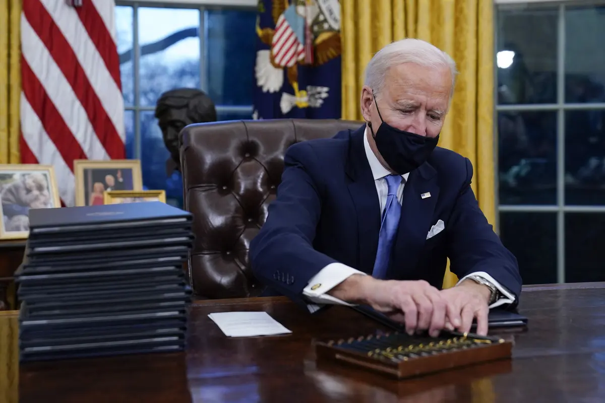 Hari Pertama Joe Biden Jadi Presiden AS
