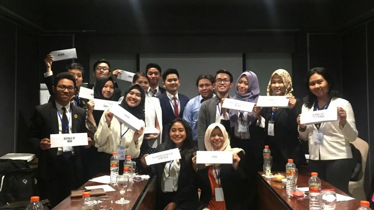 Joana Da Costa Baru Juara III di Brawijaya MUN 2017