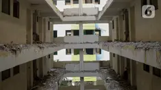 Kondisi terkini Rumah Susun Sederhana Sewa (Rusunawa) Marunda pascapenjarahan aset-aset yang tersisa di Jakarta, Jumat (21/6/2024). (Liputan6.com/Herman Zakharia)