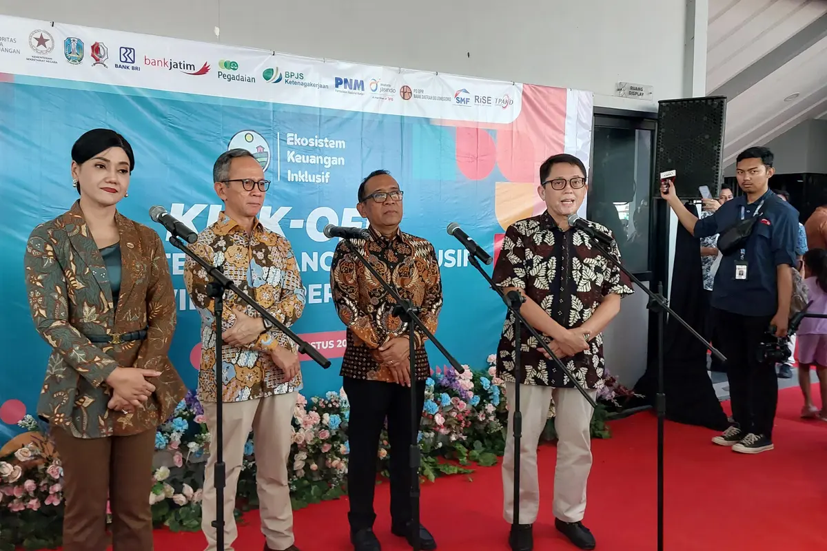 Menteri Sekretaris Negara, Pratikno meminta adanya mesin perekonomian baru di desa-desa. Salah satunya, dengan memberikan akses keuangan formal hingga pendampingan UMKM.