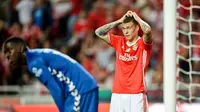 Manchester United Resmikan Victor Lindelof Akhir Pekan Ini