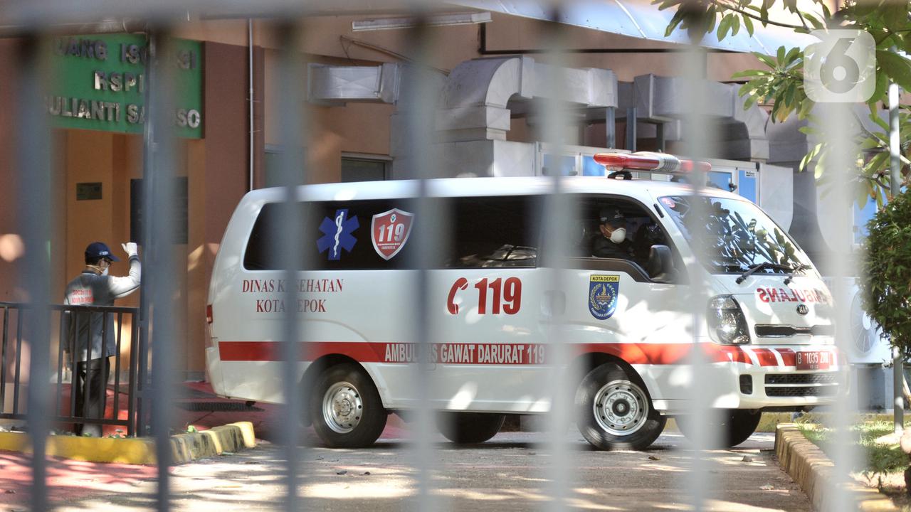 Kerabat Pasien Corona Depok Dibawa ke RSPI Sulianti Saroso