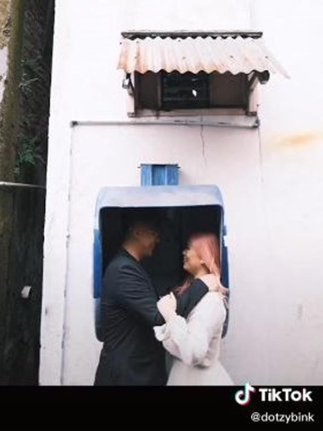 Viral dan Bikin Salut, Ini 6 Potret Prewedding di Gang Sempit dan Padat Penduduk