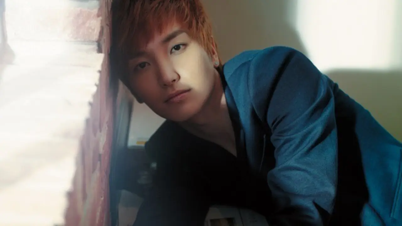 Nomor telepon Leeteuk Super Junior tersebar luas.
