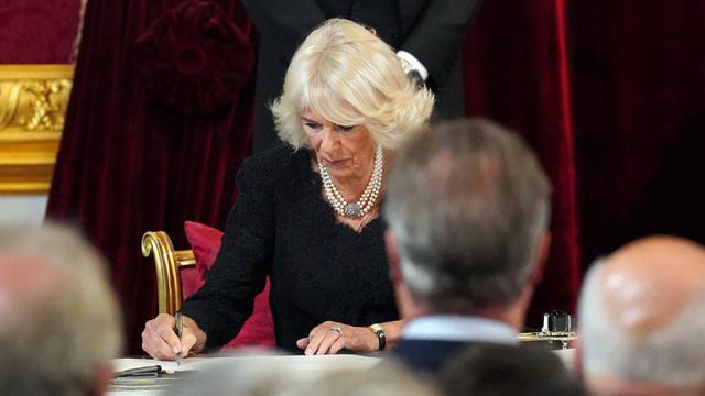 Raja Charles III Resmi Jadi Penguasa Britania Raya