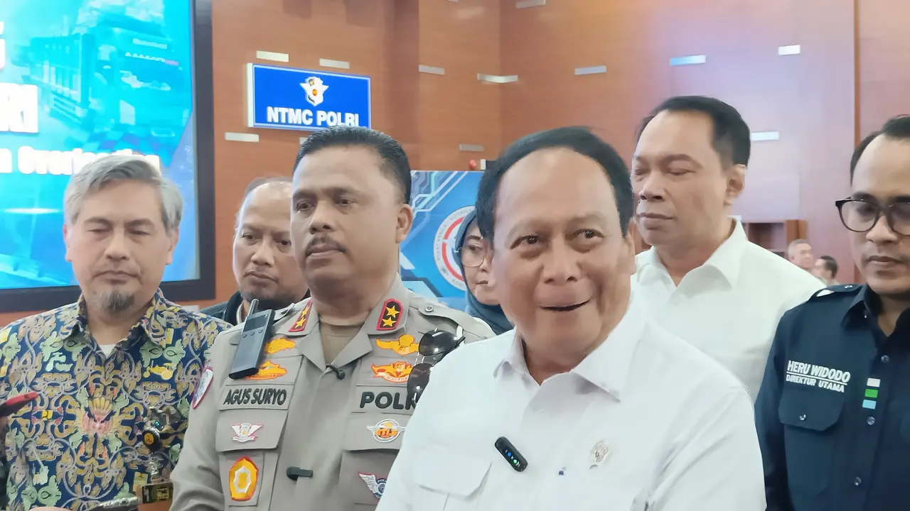 Wakil Menteri Perhubungan, Suntana di gedung Korlantas Polri, Rabu (4/6/2025).