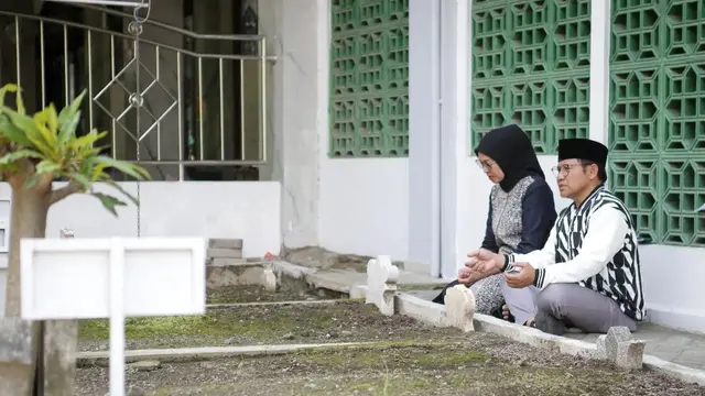 Anies Baswedan Tampil Serasi dengan Fery Farhati dengan Atasan Monogram Amin, Dian Pelangi Kebanjiran Pesanan