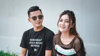 Nella Kharisma dan Dory Harsa. (Foto: Instagram @doryharsa)