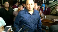 Farhat Abbas Sebut Ahmad Dhani yang Lebih Pantas Dipenjara