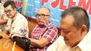 Mantan Hakim, Asep Iwan Iriawan saat menjadi pembicara pada diskusi bertema Mencari Sang Pembunuh di Jakarta, Sabtu (30/1). Diskusi itu membahas perkembangan kasus kopi sianida dengan tersangka Jessica Kumala Wongso. (Liputan6.com/Immanuel Antonius)
