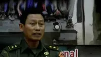 TNI nyatakan tidak ada personelnya yang ditangkap soal penyelundupan senjata. Sementara itu, Tim SAR baru temukan lima jasad korban longsor.