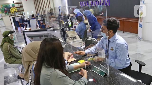 Suasana Kantor Bank Bukopin Ditengah Terjangan Isu