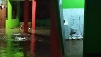 Banjir setinggi 1 meter menggenangi SD Negeri di Lampuung (Istimewa)