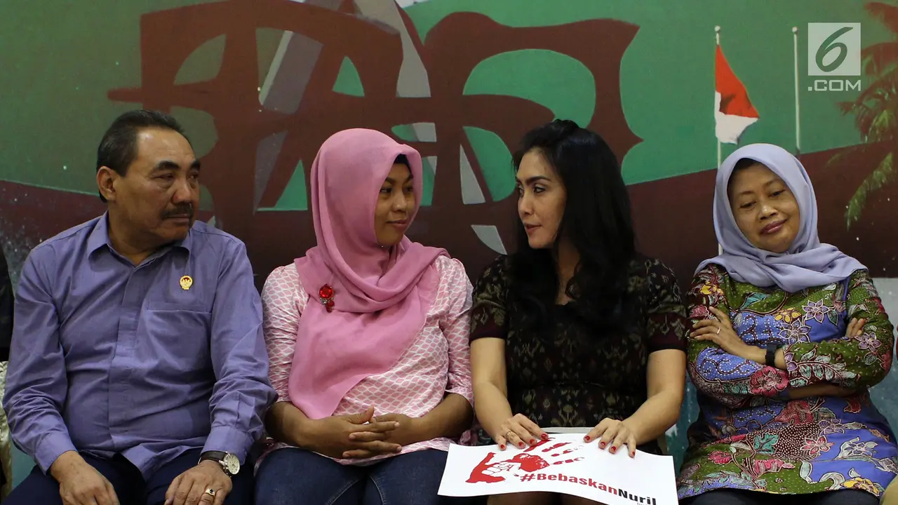 Rieke Diah Pitaloka Beri Dukungan untuk Baiq Nuril