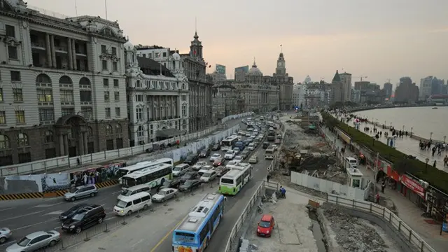 Renovasi Berujung Kemacetan di Shanghai, China