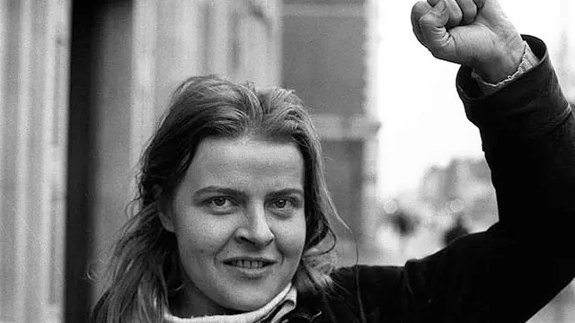teroris-ira-woman-130925c.jpg