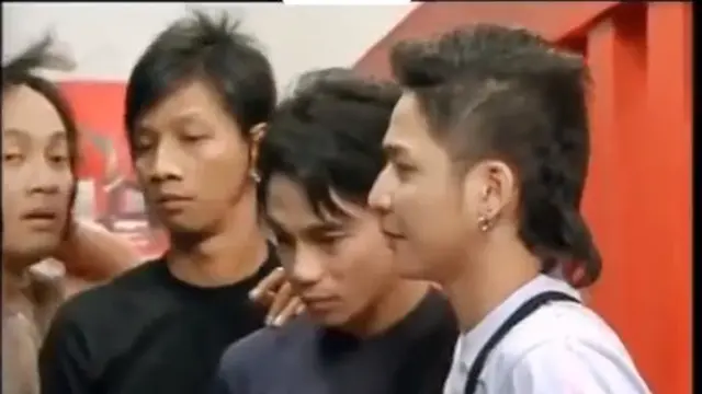 6 Potret Lawas Pasha Ungu di Sitkom OB 2006, Sangat Mirip dengan Kiesha Alvaro