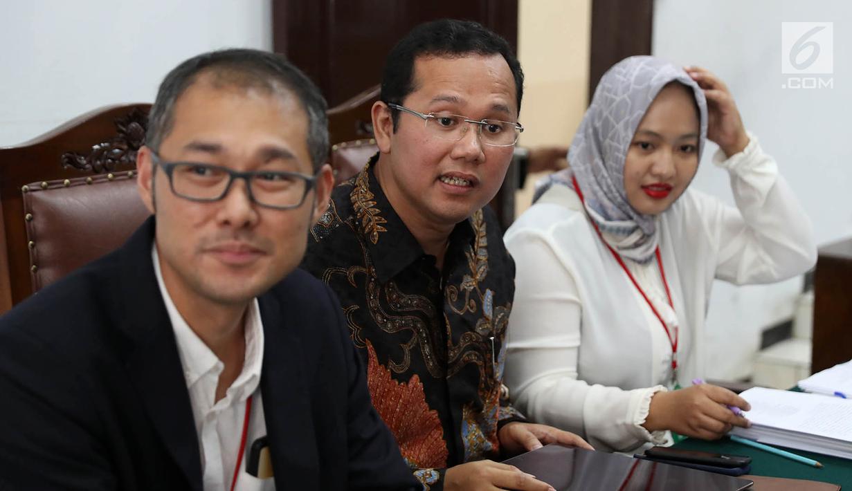 Perwakilan Jaksa Penuntut Umum (JPU) saat menghadiri sidang praperadilan yang dilayangkan pemilik kapal pesiar mewah Equanimity, Equanimity Cayman terhadap Bareskrim Polri di PN Jakarta Selatan, Senin (9/4). (Liputan6.com/Immanuel Antonius)