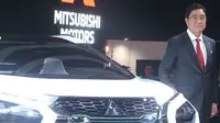 Osamu Masuko, CEO Mitsubishi Motors Corporation saat memperkenalkan mobil konsep Mitsubishi e-Evolution di press day Tokyo Motor Show 2017, Rabu (25/10/2017). (Edu Krisnadefa/Liputan6.com)