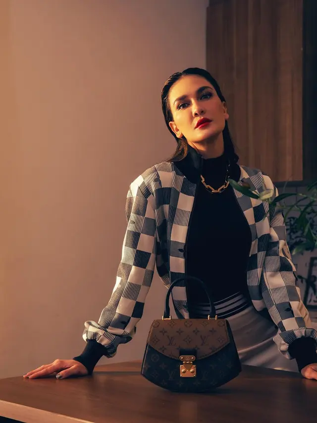 Luna Maya. (Foto: Dok. Instagram @lunamaya)