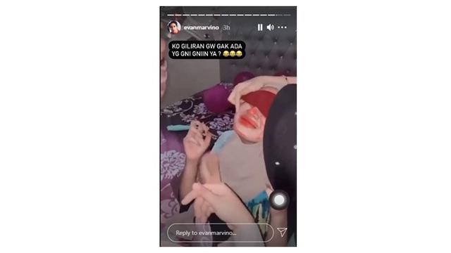 Pertama Kali Bertemu, Ini 6 Momen Pertemuan Evan Marvino dan Calon Istri