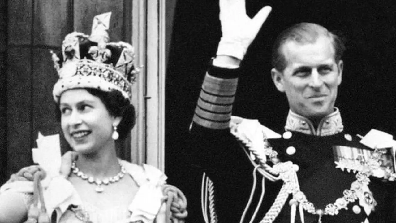 Foto Masa Muda Prince Philip