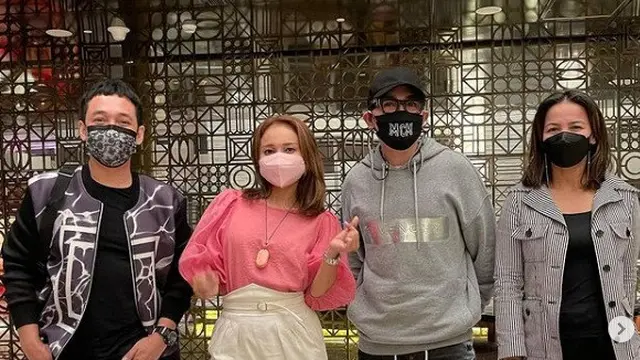 10 Potret Kedekatan Bos TV Otis Hahijary dengan Artis Papan Atas, Akrab Banget