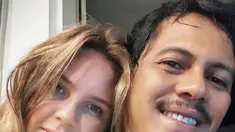 6 Potret Mesra Mayky Wongkar dan Kekasih Bulenya, Babymoon di Lombok (Sumber: Instagram/mayk_wongkar)