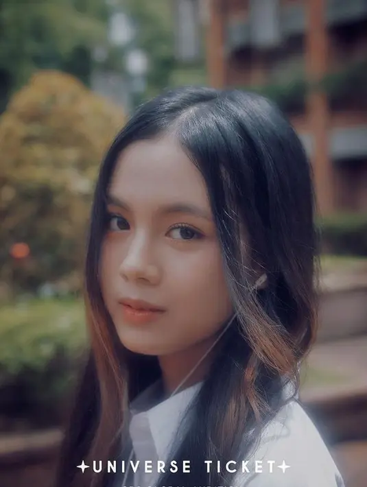 Ia sempat raih posisi pertama meski masih masih ada kekurangan. Di tengah hujatan, fans berusaha mendukung Vanesya agar terus berkembang. [instagram.com/sbs_universeticket_official]