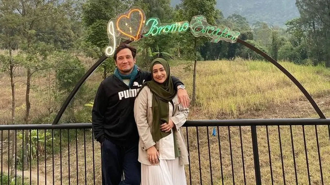 Potret Cindy Fatika Sari dan Teuku Firmansyah (Sumber: Instagram/@cindyfatikasari18)