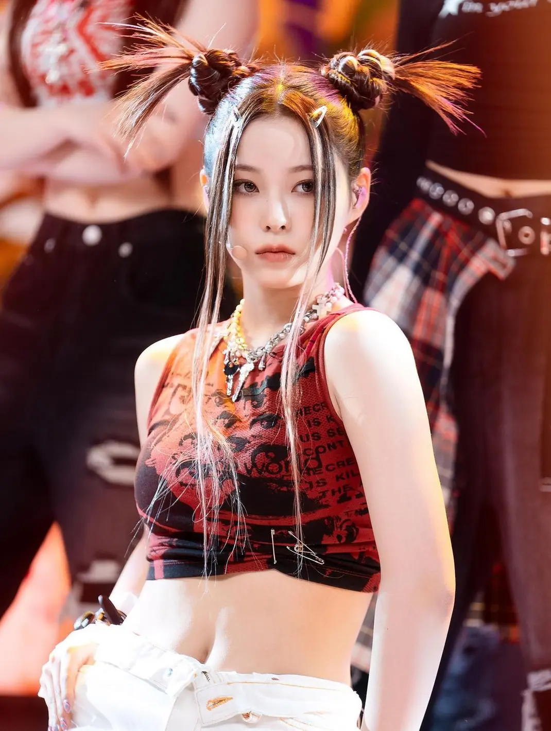 6 Potret Penuh Pesona Visual Kyujin NMIXX yang Cantiknya Bak Peri