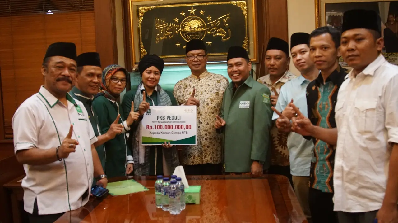 PKB kirim bantuan bagi korban gempa Lombok (Liputan6.com/Putu Merta)