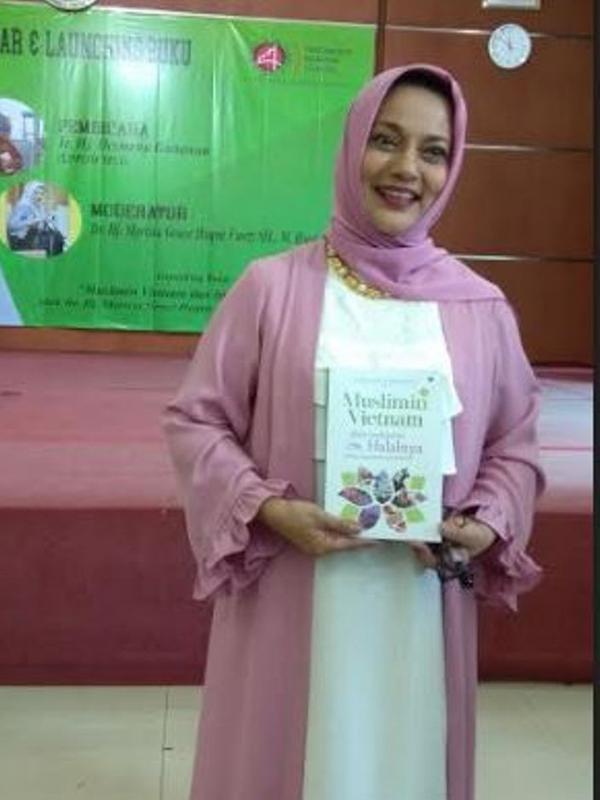 kesulitan cari makanan halal di luar negeri, marissa haque lakukan ini