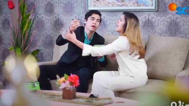 Main Sinetron Bareng, Ini 7 Potret Kebersamaan Ochi Rosdiana dan Erdin Werdrayana