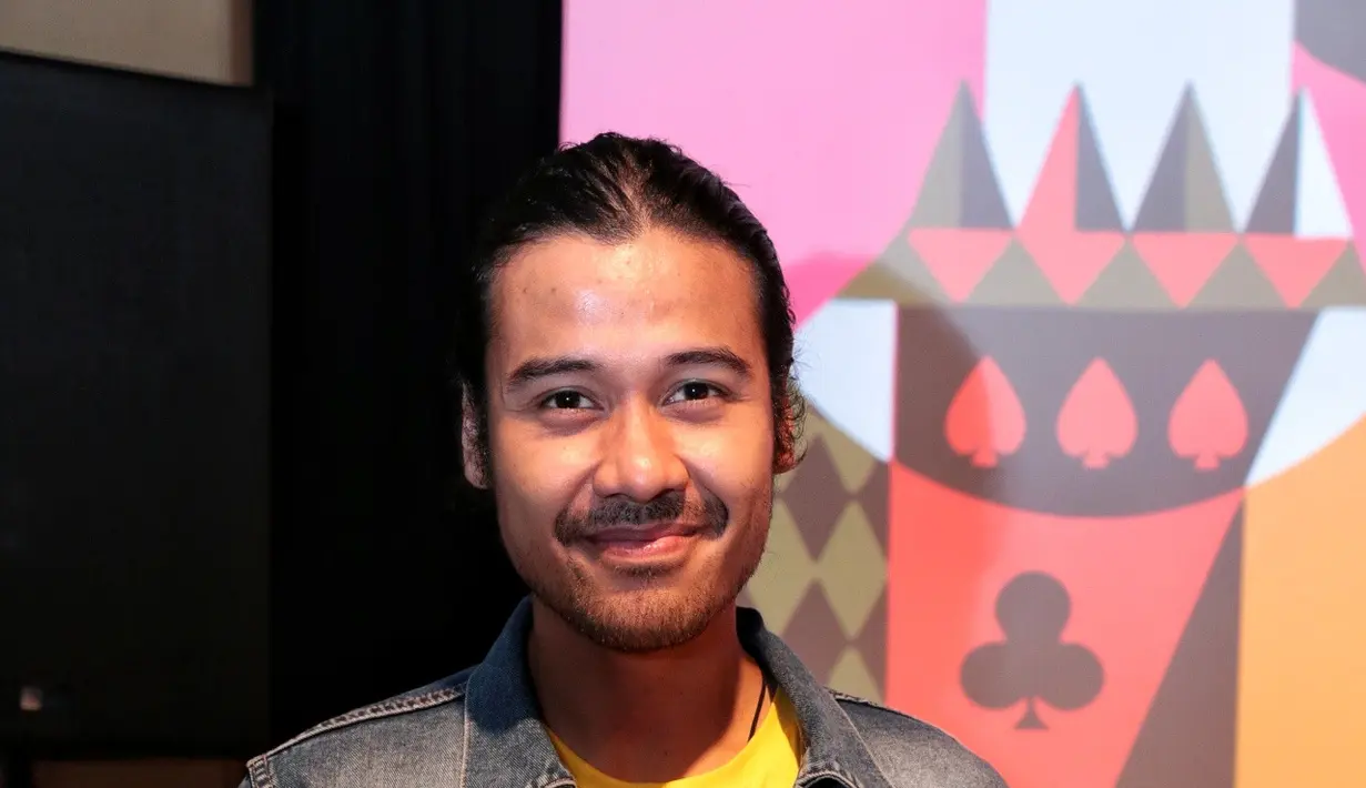 "Orang pasti pengen tahu hal pribadi tapi kenapa ga mau ekspos (yang lain). Menurut gue berkaca apa yang kandas kemarin, trus ketika gue jujur akhirnya malah ketutup dengan hal begitu," ujar Chicco pada Rabu (22/2). (Adrian Putra/Bintang.com)