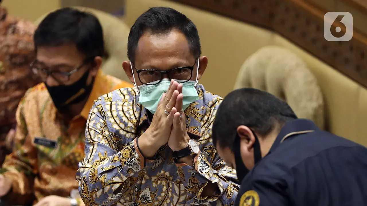 FOTO: Mendagri dan DPR Bahas Penanganan Pandemi COVID-19