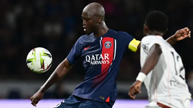 Foto: PSG Dipelesetkan Jadi Portugal Saint-Germain, Ini Dia 6 Pemain Portugal dalam Skuad PSG Musim 2024/2025, Joao Neves Terbaru