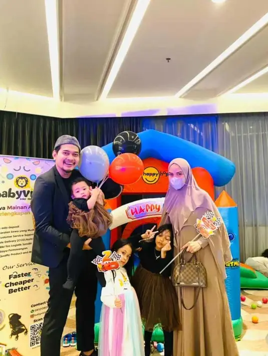 [Instagram/mcholidi89]