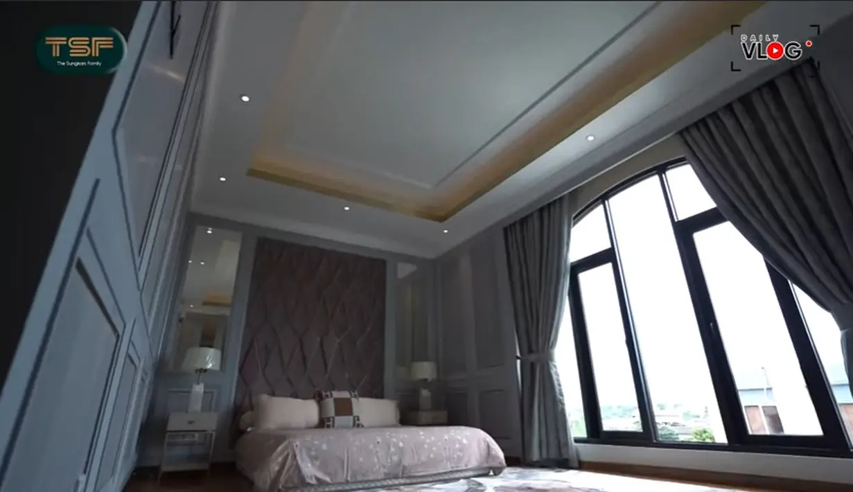 Zaskia Sungkar dan Irwansyah (Youtube/The Sungkars Family)