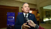 Wakil Ketua Komisi XI DPR RI Hafisz Tohir mengatakan Utang Luar Negeri (ULN) Indonesia sudah menyentuh 357,5 miliar dolar Amerika Serikat (AS), atau tumbuh sebesar 10 persen dibanding tahun lalu.