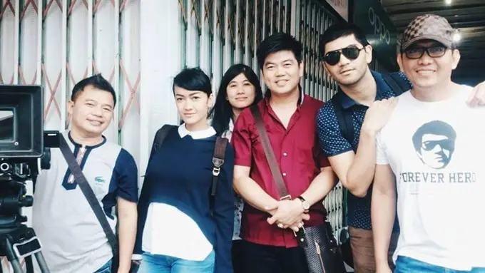 [bintang] Julia Perez