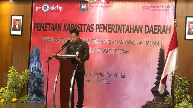 Kepala Subdit Peningkatan Kapasitas Daerah, Dit. EKPKD Ditjen Otda, Leli Salman Al Farisi