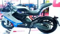 QJ7000D merupakan motor listrik konsep garapan Qianjiang Motorcycle. (GaadiWaadi)