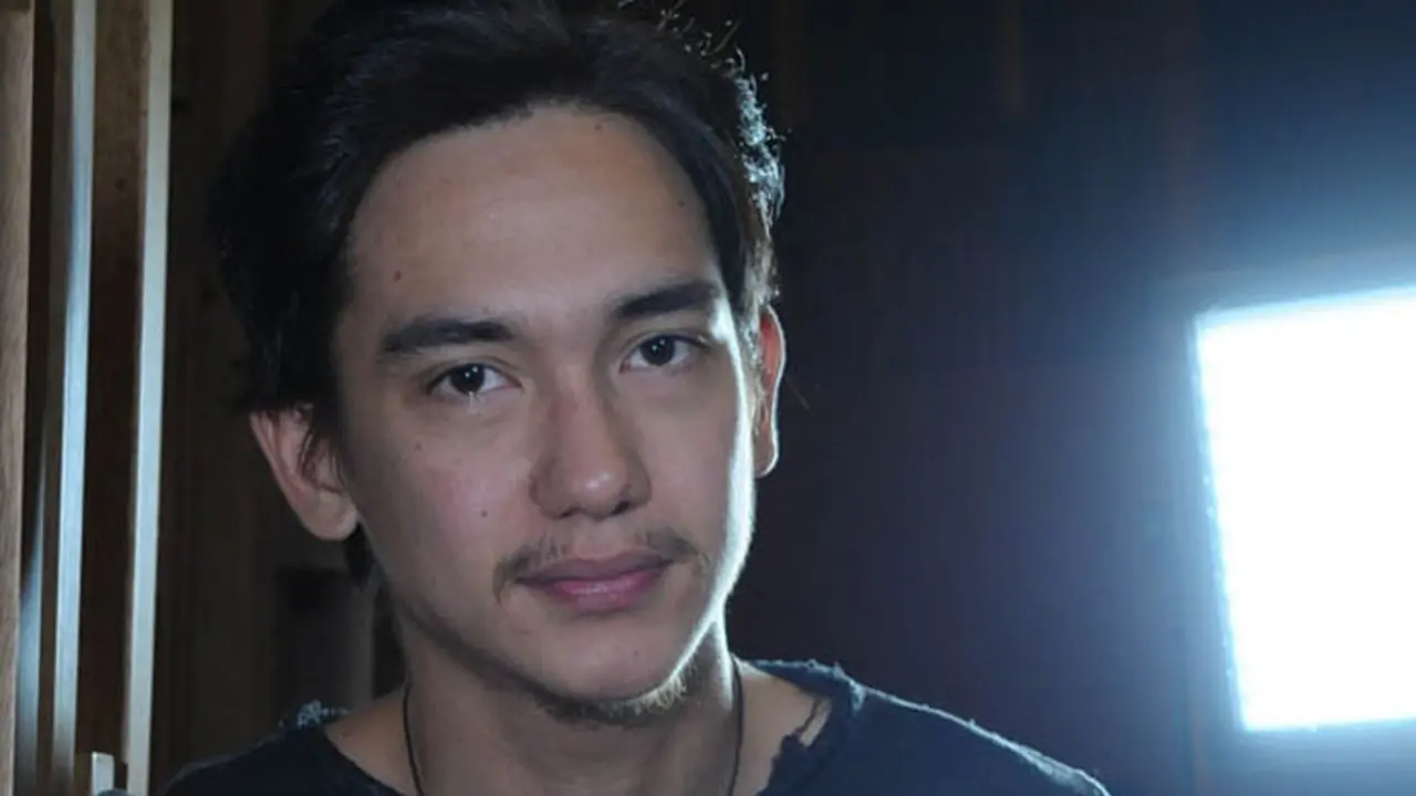 Adipati Dolken