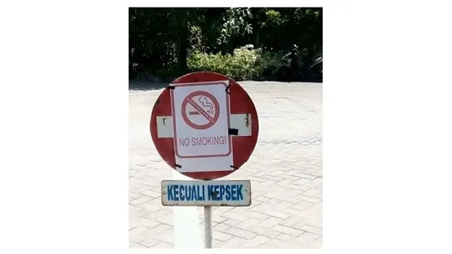 Papan peringatan (Sumber: Instagram/@awreceh.id)
