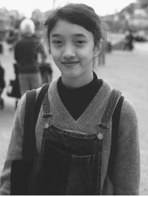 Gabi va Demidning hammomda jinsiy aloqa qilishini tomosha qiling