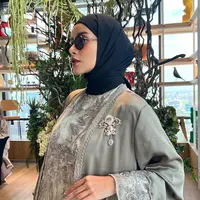 Potret Gamis ala Olla Ramlan yang Bisa Jadi Inspirasi (credit: instagram/ollaramlan)