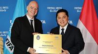Ketua PSSI, Erick Thohir, bersama Presiden FIFA, Gianni Infantino. (Bola.cm/Dok.Instagram Gianni Infantino).