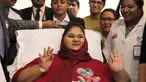 Eman Ahmed Abd El Aty asal Mesir saat konferensi pers di Rumah Sakit Burjeel di Abu Dhabi (24/7). Aty telah menjalani operasi penurunan berat badan secara drastis setelah menerima perawatan di rumah sakit tersebut. (AFP Photo/Saeed Bashar)