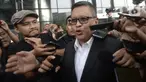 Sekjen PDIP, Hasto Kristiyanto usai menjalani pemeriksaan oleh penyidik di Gedung KPK, Jakarta, Jumat (24/1/2020). Hasto diperiksa sebagai saksi untuk tersangka Saeful merupakan staf Hasto terkait kasus suap penetapan pergantian antar waktu (PAW) anggota DPR 2019-2024. (merdeka.com/Dwi Narwoko)